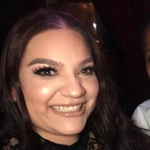 Meet your Posher, Salina